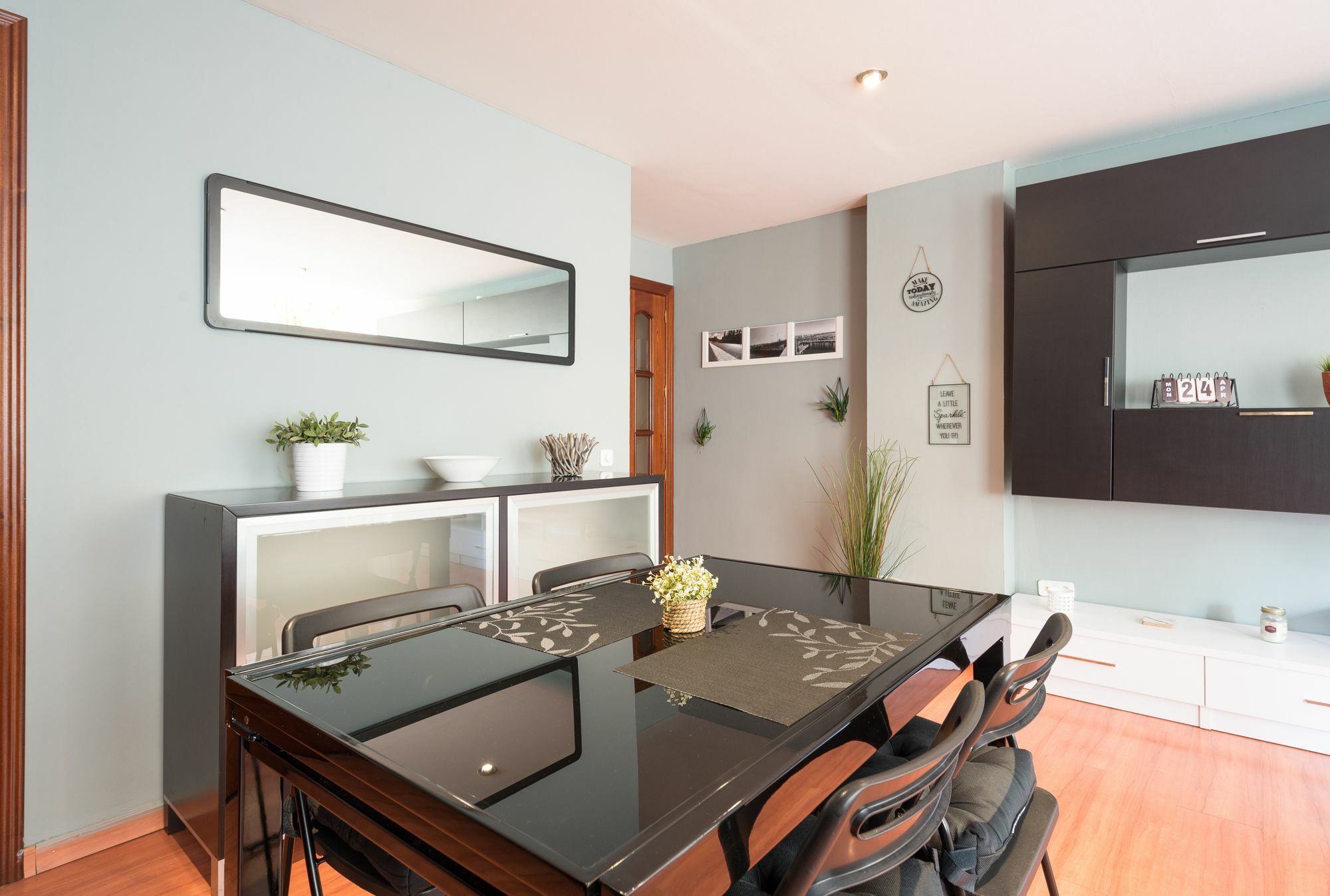Quiet & Cozy San Fernando Apartment Малага Екстер'єр фото